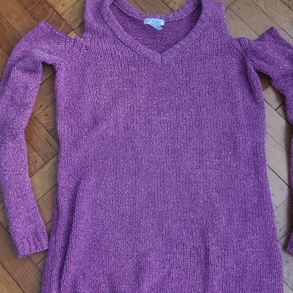 VENUS Sweaters - Sweater Cold Shoulder Pink  New Venus xs Jp🔥🔥🔥🔥